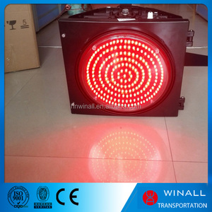 Feu clignotant rouge solaire sans fil pour signalisation routière / Avertisseur lumineux rouge clignotant pour la sécurité routière / Balise de signalisation routière rouge clignotante - Product Image 2