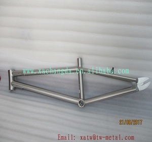 Telaio per Bicicletta BMX in Titanio Personalizzato e Resistente, 20 Pollici, con Filettatura BSA - Product Image 2