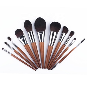 Melason manico in legno di alta qualità 11 pezzi Set di pennelli per trucco Vegan Natural Pony Goat Hair con borsa cosmetica per <span class=keywords><strong>truccatori</strong></span> - Product Image 4