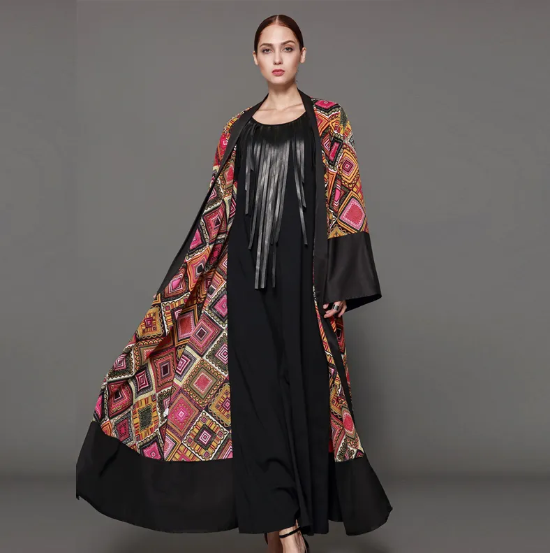 2018 Thiết Kế Mới In Trắng Phía Trước Mở Hồi Giáo Giản Dị Abaya Với Vành Đai