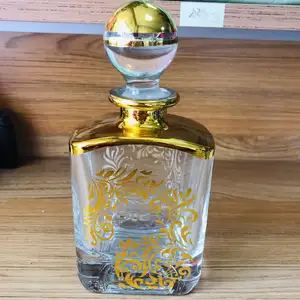 2021 hot sale Arabic attar bottle display golden decanter bottle glass perfume for oudh