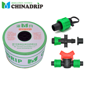 Système d'irrigation <span class=keywords><strong>goutte</strong></span>-<span class=keywords><strong>à</strong></span>-<span class=keywords><strong>goutte</strong></span>, bande d'égouttage étanche, raccords d'écrou de verrouillage, système de tuyaux - Product Image 3