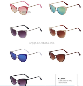 Lunettes de soleil <span class=keywords><strong>tendance</strong></span> pour femmes New Hot Women's Classic Cat Eye Designer Fashion Shades Black Frame Sunglasses Women <span class=keywords><strong>2022</strong></span> - Product Image 6