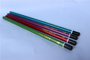Fabricant professionnel de papeterie <span class=keywords><strong>Crayon</strong></span> en bois à plomb noir <span class=keywords><strong>laser</strong></span> métallique brillant à la mode avec extrémité trempée - Product Image 2