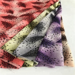 Tùy Chỉnh Sáng Bóng 100% <span class=keywords><strong>Polyester</strong></span> Dệt In Voan <span class=keywords><strong>Crepe</strong></span> Lá Vải Cho Quần Áo - Product Image 3