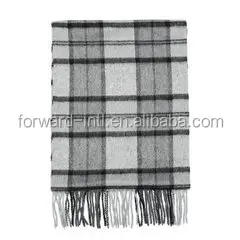 Factory direct sale fashion winter cashmere scarf in China