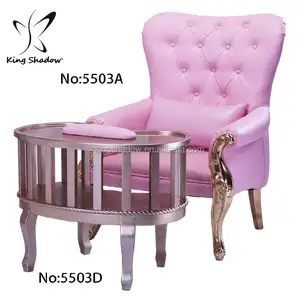 गुलाबी लक्जरी आधुनिक डिजाइन नाखून सैलून के लिए सिंहासन कुर्सियों पैर स्पा पेडीक्योर कुर्सी