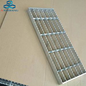 Rejilla de Aluminio Extruido para Piso, Diseño Moderno y Duradero, Directo de Fábrica, para Pasarelas de Techo - Product Image 2