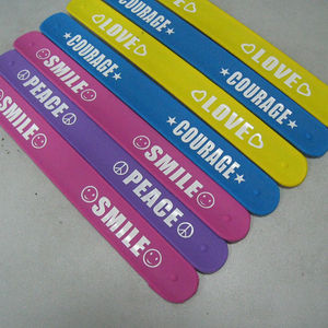 Full Size Silikon Slap Handband Voll farbdruck Wärme übertragung gedruckt Gummi armband benutzer definierte Snap Armband - Product Image 3