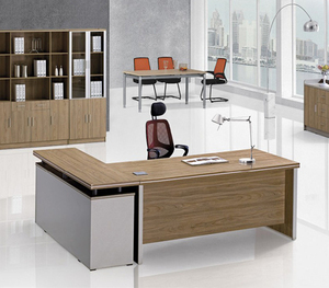 Turco muebles de escritorio de oficina moderno y ejecutivo jefe de mesa de diseño (SZ-ODT608) - Product Image 2