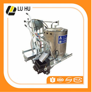 Máquina termoplástica de pintura de carretera de empuje manual automática Equipo de señalización de carretera de alta calidad directamente del fabricante de China - Product Image 3