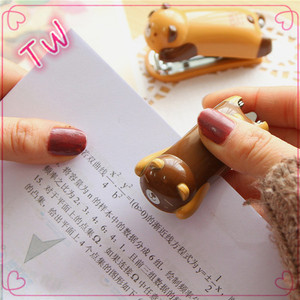 Grapadora de Plástico con Forma de Animal Divertida, Diseño Personalizado, Artículo de Papelería Publicitario Más Vendido - Product Image 3