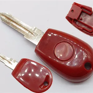 带可放陶瓷和 TPX2 芯片的汽车钥匙罗密欧应答器芯片钥匙壳无标志