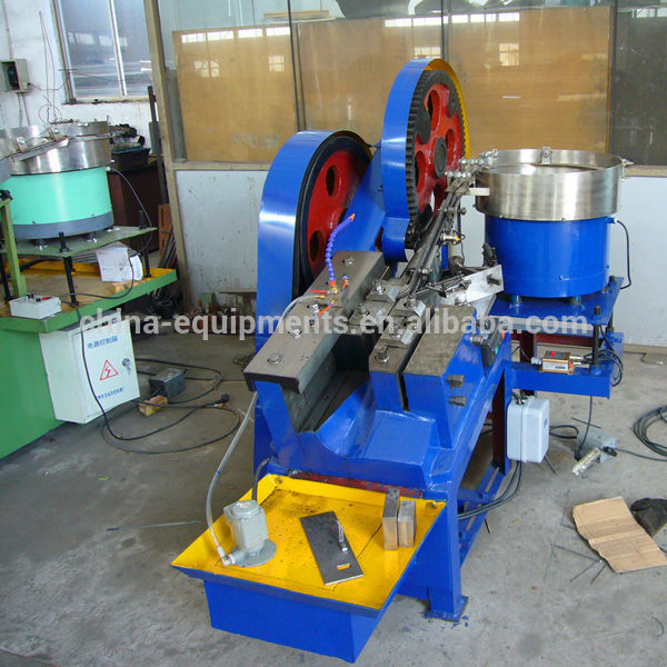 vis de cloison sèche machine