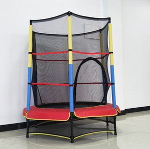 Chine Fourstar 4.5ft Enfants <span class=keywords><strong>Mini</strong></span> <span class=keywords><strong>Trampoline</strong></span> intérieur avec Filet De Sécurité - Product Image 1