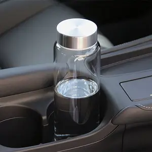 Stylish Travel Drinking Bottle Glass Travel Mug Bottle with Silicone Sleeve for water