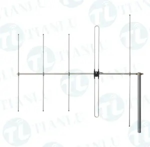 เสาอากาศ Yagi WiFi VHF 5 Elements 9dbi เสาอากาศทีวีกลางแจ้งเสาอากาศรอบทิศทางสำหรับการสื่อสาร