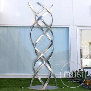 <span class=keywords><strong>Sculture</strong></span> <span class=keywords><strong>Moderne</strong></span> Astratte in Metallo di Grandi Dimensioni per Decorazione Esterna in Vendita - Product Image 6