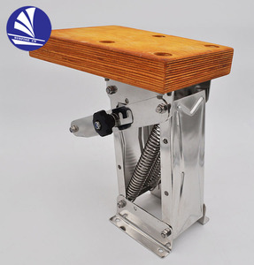 Support de <span class=keywords><strong>moteur</strong></span> en aluminium anodisé <span class=keywords><strong>pour</strong></span> <span class=keywords><strong>chaise</strong></span> Marine <span class=keywords><strong>hors</strong></span>-<span class=keywords><strong>bord</strong></span> Offre Spéciale/support de <span class=keywords><strong>moteur</strong></span> avec coussin en bois - Product Image 2