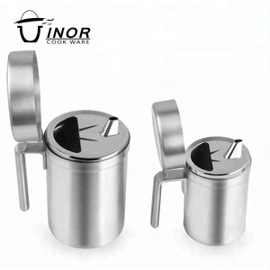 Gran capacidad de metal dispensador de aceite con único boca de pico - Product Image 1