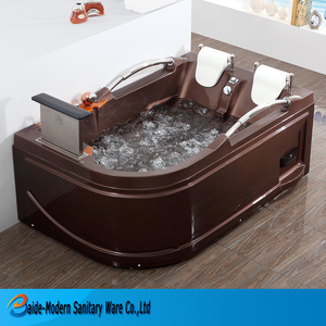 Venta al por mayor gran baño de agua precio <span class=keywords><strong>en</strong></span> la India acrílico independiente bañera grande bañera de masaje - Product Image 1