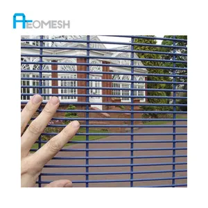 AEOMESH Anti Climb And Anti Cut Fence Security Airport Barbed Wire Fence