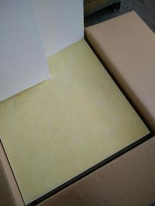 密度100kg/m3サイズ600x600mm、600x1200mmホワイトスプレーのアコースティックグラスファイバー天井ボード - Product Image 4