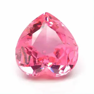 Rose En Forme de coeur Couleur Diamant CZ Synthétique