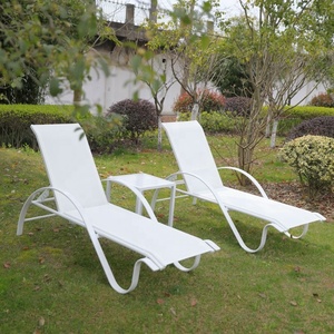 Set da Giardino con <span class=keywords><strong>Lettino</strong></span> <span class=keywords><strong>Prendisole</strong></span> in Alluminio, Tavolino Laterale e Ombrellone per Patio e <span class=keywords><strong>Spiaggia</strong></span> - Product Image 2