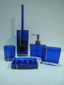 Juego de 4 accesorios de baño de plástico acrílico con diseño de diamante - Product Image 4