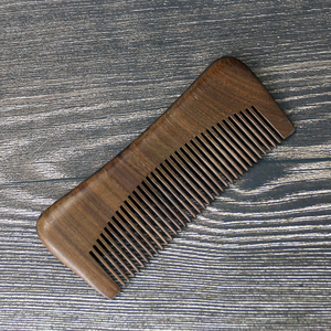 Migliore qualità del commercio all'ingrosso di legno barba pettine per mens barba cura