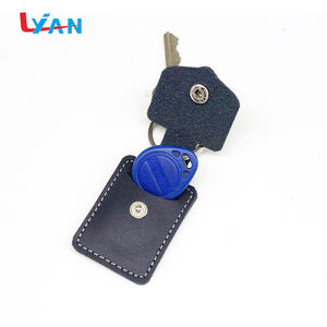 定制品牌标志锌合金皮革凹版印花便携式钥匙扣汽车钥匙扣新品促销卡宾中国 - Product Image 4