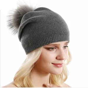 Personalizzato cashmere reale pom pom beanie cappello di inverno