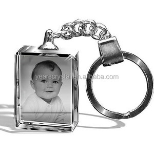 Nouveauté <span class=keywords><strong>Porte</strong></span>-<span class=keywords><strong>clés</strong></span> <span class=keywords><strong>photo</strong></span> bébé Aliexpress <span class=keywords><strong>Porte</strong></span>-<span class=keywords><strong>clés</strong></span> <span class=keywords><strong>photo</strong></span> personnalisé en cristal LED laser 3D <span class=keywords><strong>pour</strong></span> cadeaux - Product Image 1