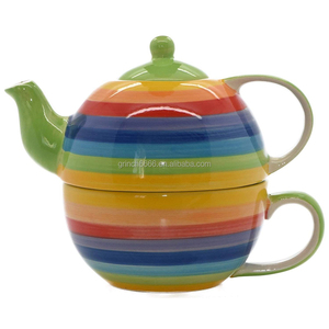 <span class=keywords><strong>Thé</strong></span> en céramique rayé arc-en-ciel pour un ensemble de <span class=keywords><strong>thé</strong></span> pour une personne service à <span class=keywords><strong>thé</strong></span> en céramique avec théière et tasses pour la maison - Product Image 1
