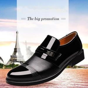 Zapatos planos de moda para hombre, calzado de piel sintética inglesa para hombre