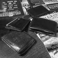 Portefeuille fin en cuir pleine fleur avec fenêtre d'identification sur le devant, porte-cartes de crédit et de visa pour hommes