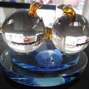 Bottles of perfume CRYSTAL in car accessories Lovers <strong>kissing</strong> <strong>pigs</strong> - Product Image 3