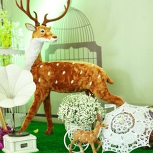 regalos de boda <span class=keywords><strong>a</strong></span> granel de plástico grandes figuras de alces al aire libre - Product Image 1