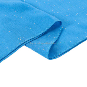بيع بالجملة أزياء شال لامع لون واحد حجاب امرأة مسلمة بريق فسكوزي وشاح طويل - Product Image 6