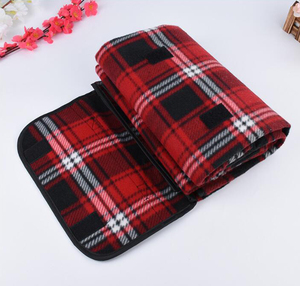 Venta barata <span class=keywords><strong>plaid</strong></span> impreso de punto a rayas 100% impermeable de poliéster polar de lana manta de picnic de China de fábrica - Product Image 3