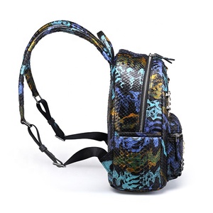 <span class=keywords><strong>Mochila</strong></span> OEM ODM personalizada de moda de lujo auténtica <span class=keywords><strong>piel</strong></span> de serpiente auténtica para <span class=keywords><strong>hombre</strong></span> y mujer, <span class=keywords><strong>mochila</strong></span> informal con lentejuelas - Product Image 5