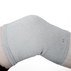 Manga de Rodilla TENS con Fibra Conductora para Estimulación, Masaje de Áreas Reflejas y Relajación de Articulaciones para Fisioterapia - Product Image 2