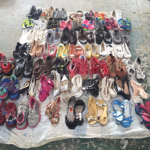 Alibaba — beaucoup <span class=keywords><strong>de</strong></span> chaussures d'occasion, sandales féeriques en vente à dubaï, chine - Product Image 1