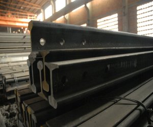 Yongyang thương hiệu Đường Sắt <span class=keywords><strong>15kg</strong></span> đường sắt nhẹ GB tiêu chuẩn đường sắt nhẹ với lớp <span class=keywords><strong>55q</strong></span> lớp q235b - Product Image 4