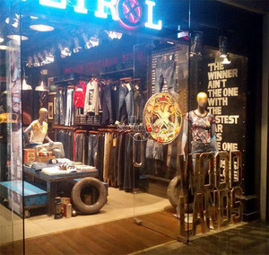 Arredamento per <span class=keywords><strong>Negozi</strong></span> di Abbigliamento, Design per Espositori di <span class=keywords><strong>Jeans</strong></span> in Vendita - Product Image 3
