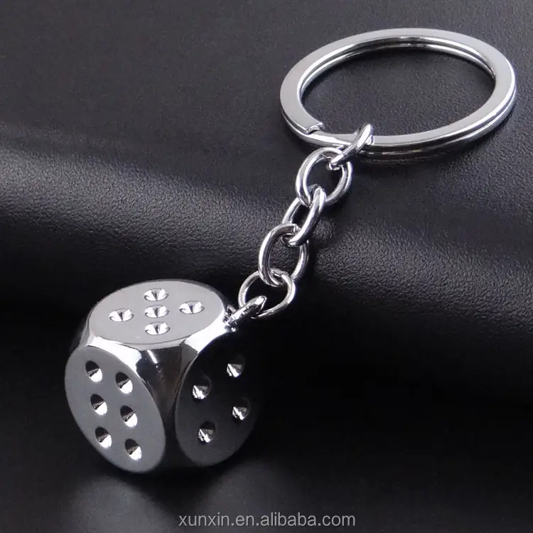 Creative Metal Dice Shape Model Alloy Key Holder Personality Keychain Car Key Ring For Women Men Bag Decor Key Chain