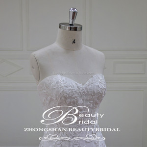 Robe de mariée sirène en dentelle avec décolleté en cœur et sans bretelles, traîne longue, robe de mariée en gros - Product Image 3