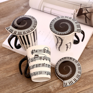Taza de leche de porcelana <span class=keywords><strong>3D</strong></span> de dibujos animados mágicos, taza de café de cerámica con música de piano y teclado con tapa - Product Image 2