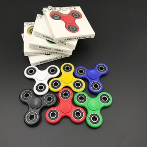 Glow <span class=keywords><strong>Tri</strong></span> <span class=keywords><strong>Spinner</strong></span> Thần Tài Đồ Chơi Nhựa EDC Tay <span class=keywords><strong>Spinner</strong></span> - Product Image 6